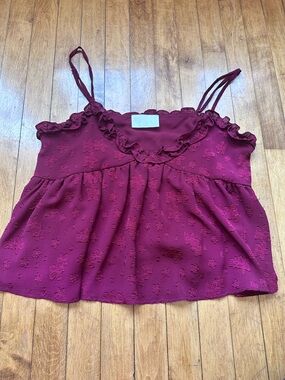 Storia Burgundy Ruffle-Trim Floral Texture Camisole
